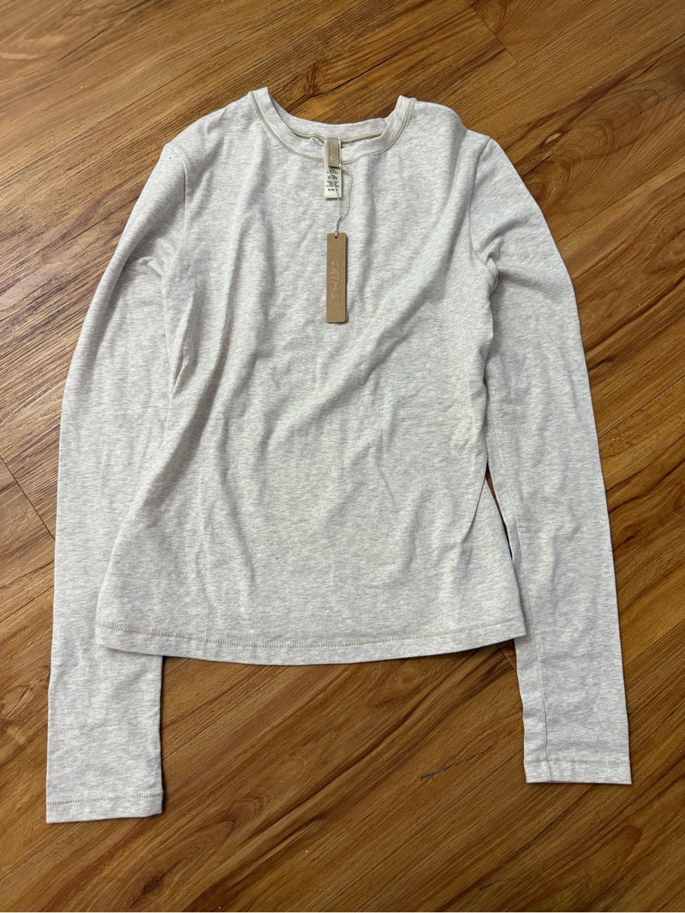 SKIMS Light Heather Gray Long Sleeve Crewneck Tee